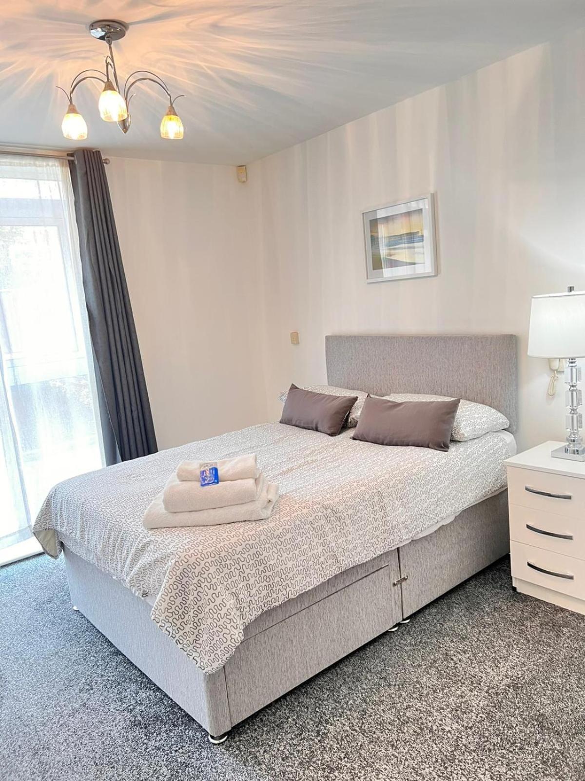 Solihull Centre Apartments Екстериор снимка