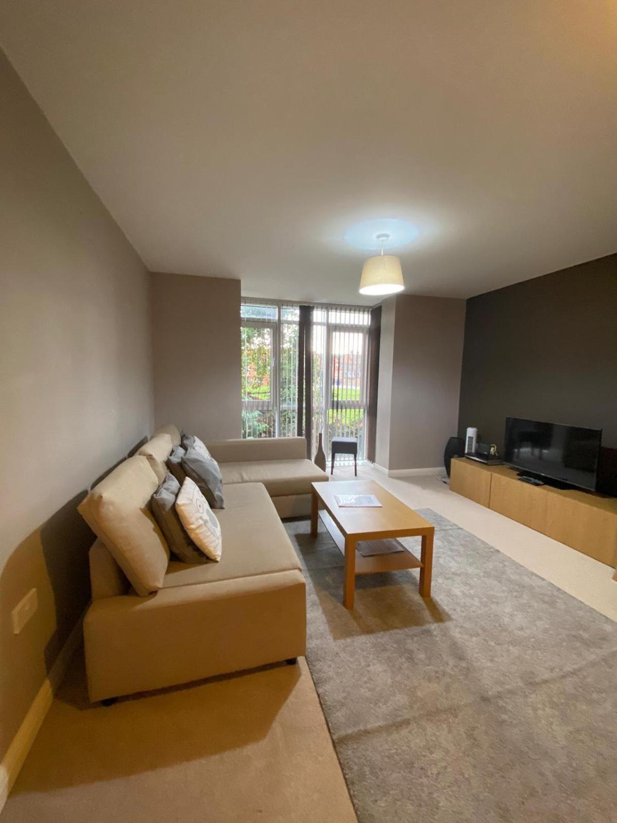 Solihull Centre Apartments Екстериор снимка